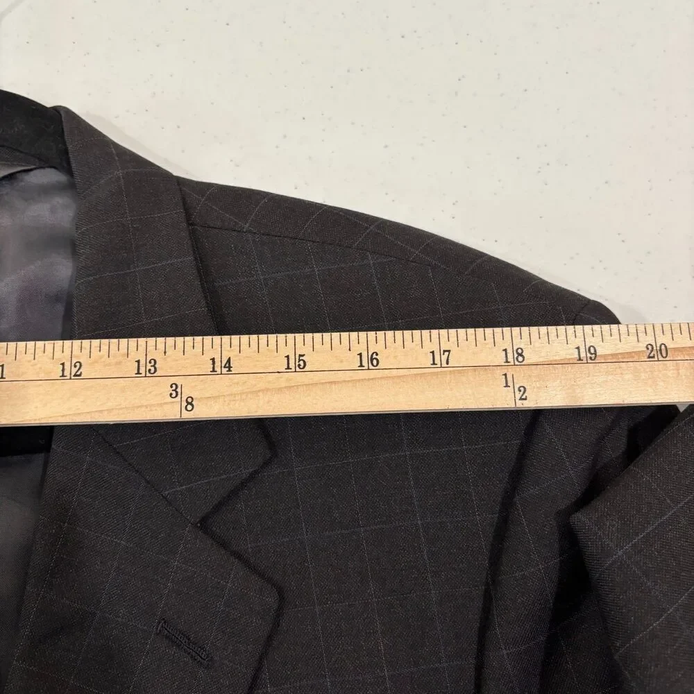 Brooks Brothers 100% Wool Windowpane Plaid Dark Gray Blazer Men 43L Sport Coat